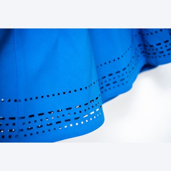 Elizabeth and James Blue Laser Cut Dress sz 2 - Picture 10 of 13
